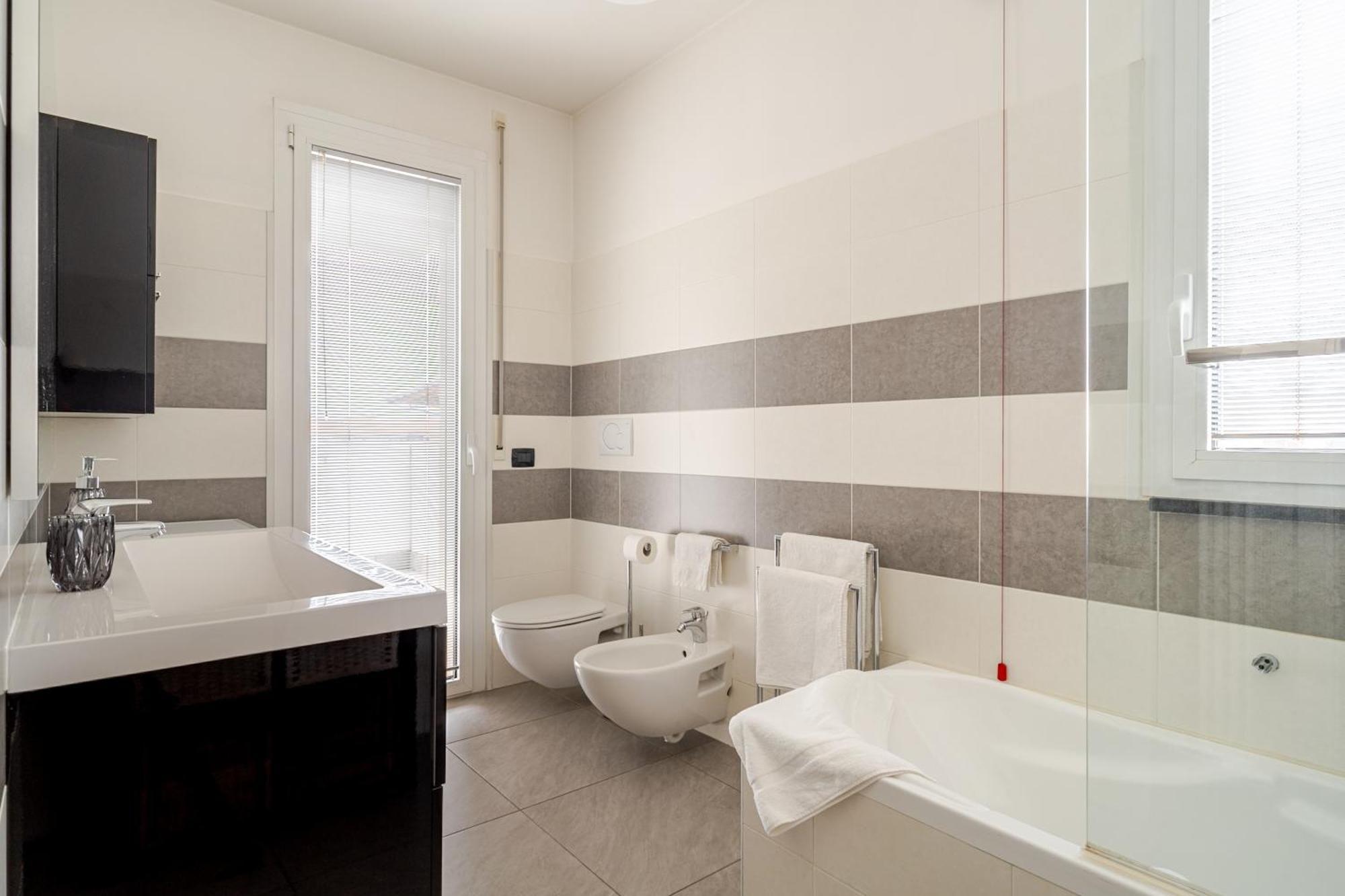 Dalmine Luxury Suite Екстер'єр фото